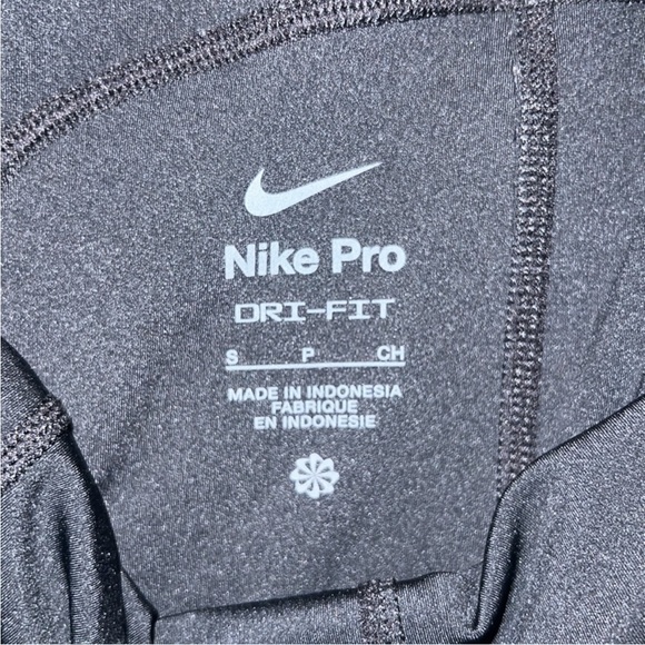 Nike Pro High-Waisted 7/8 Leggings (dri-fit, yoga, hyper warm) (sold separately) - Picture 7 of 16